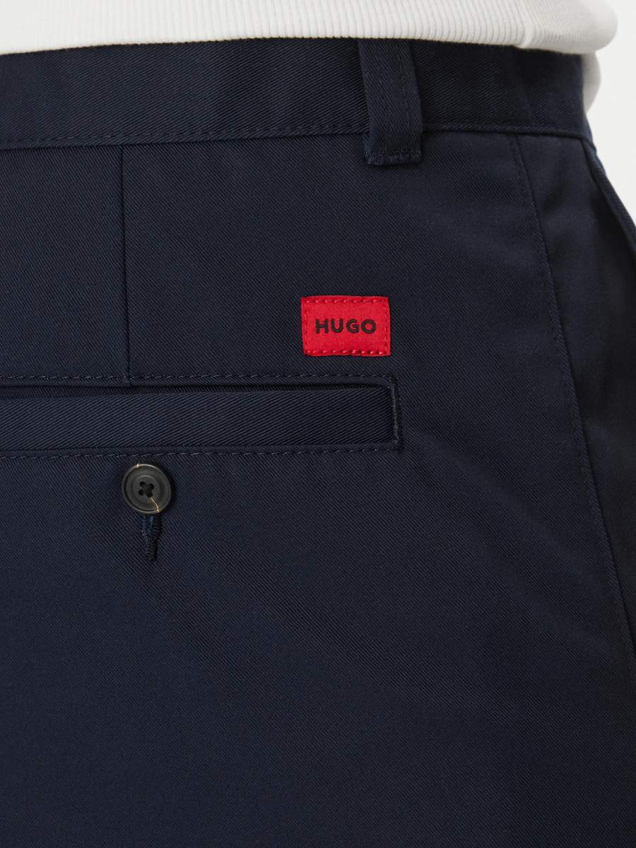 Hugo-mupke-bermude-50505857-405-02