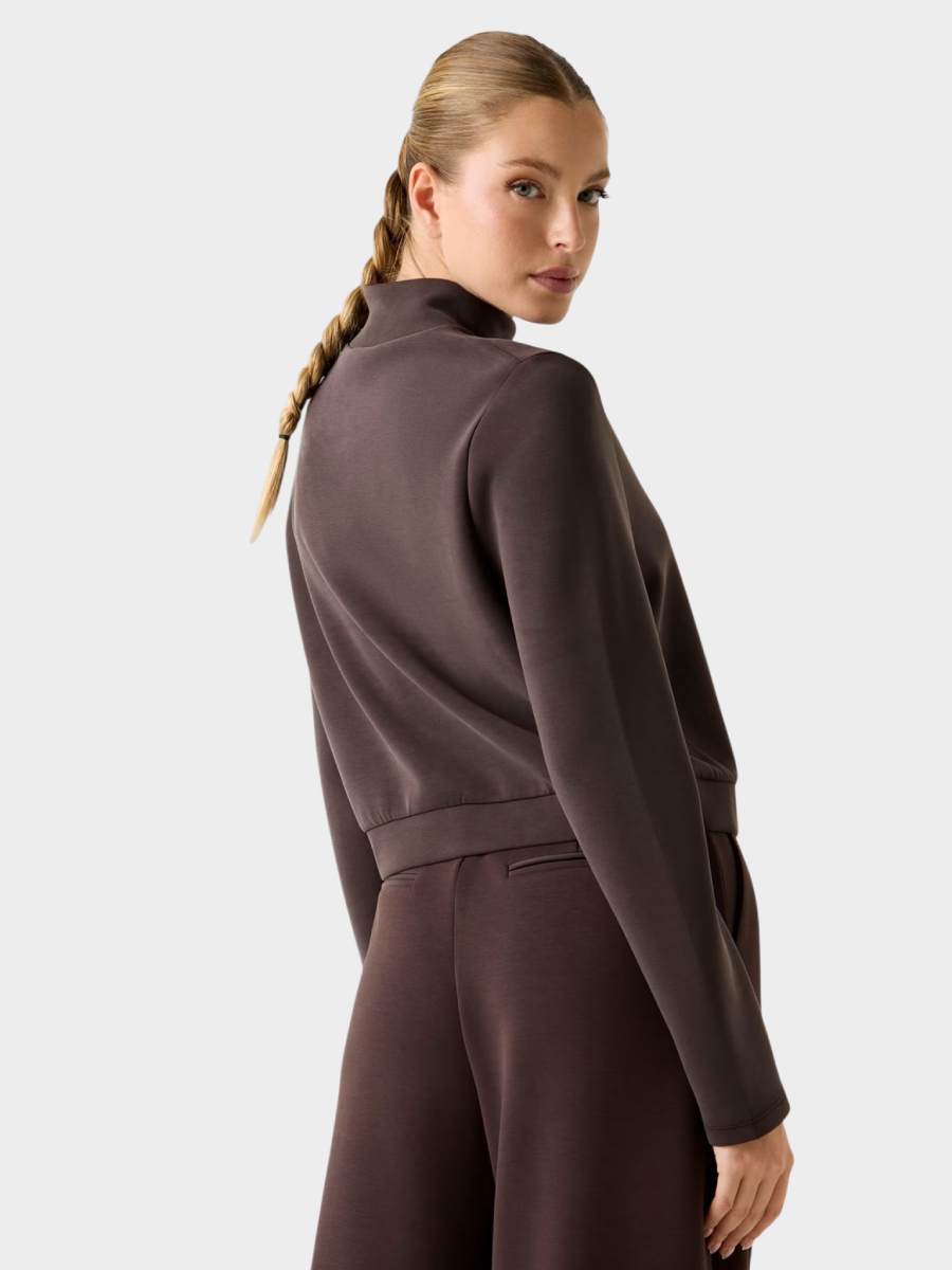 Guess-ženski-duks-gv4yq05-kcay2-a10k-03